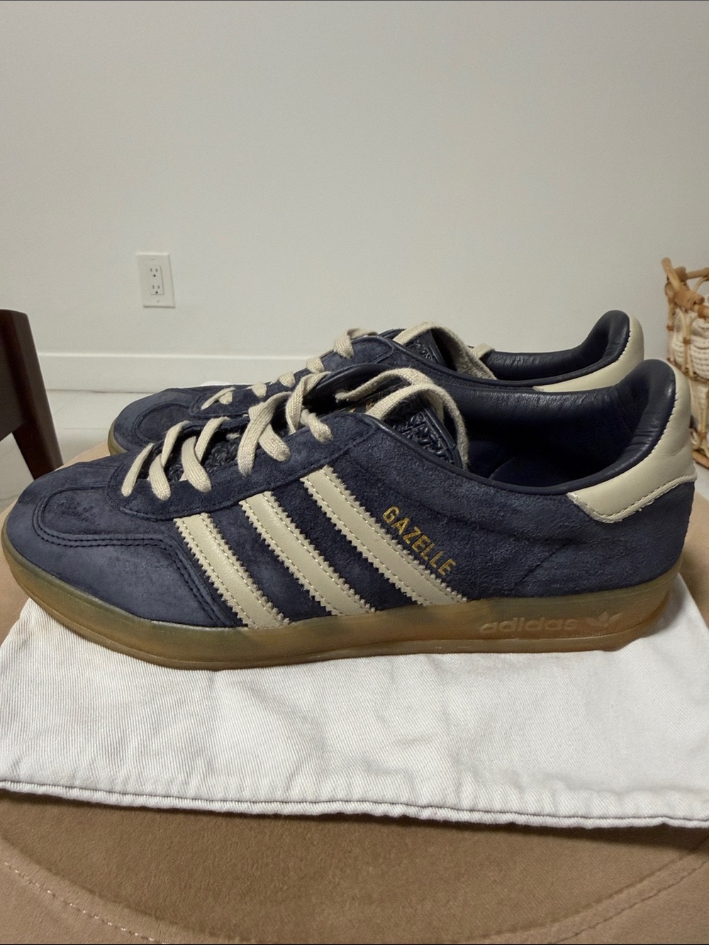 Adidas Gazelle Women Navy Suede Sneakers with Cream Stripes - Picture 4 of 6